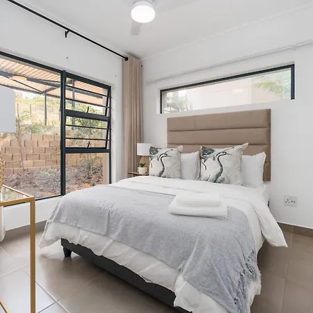 Ballito Village Luxury Apartments By Dropinn Buitenkant foto