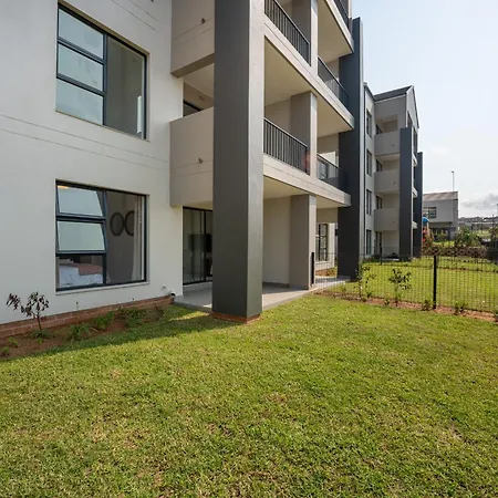 Ballito Village Luxury Apartments By Dropinn Buitenkant foto